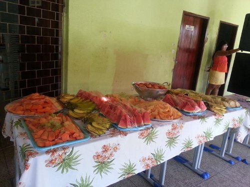 Comemorado Dia das Maẽs na EEM Joaquim Josué da Costa