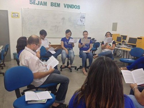 Círculo de Leitura no Liceu de Senador Pompeu Marcionílio Gomes de Freitas