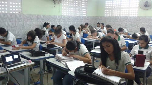 EEM Fenelon Rodrigues Pinheiro realiza ações do Projeto de Leitura Leia +!