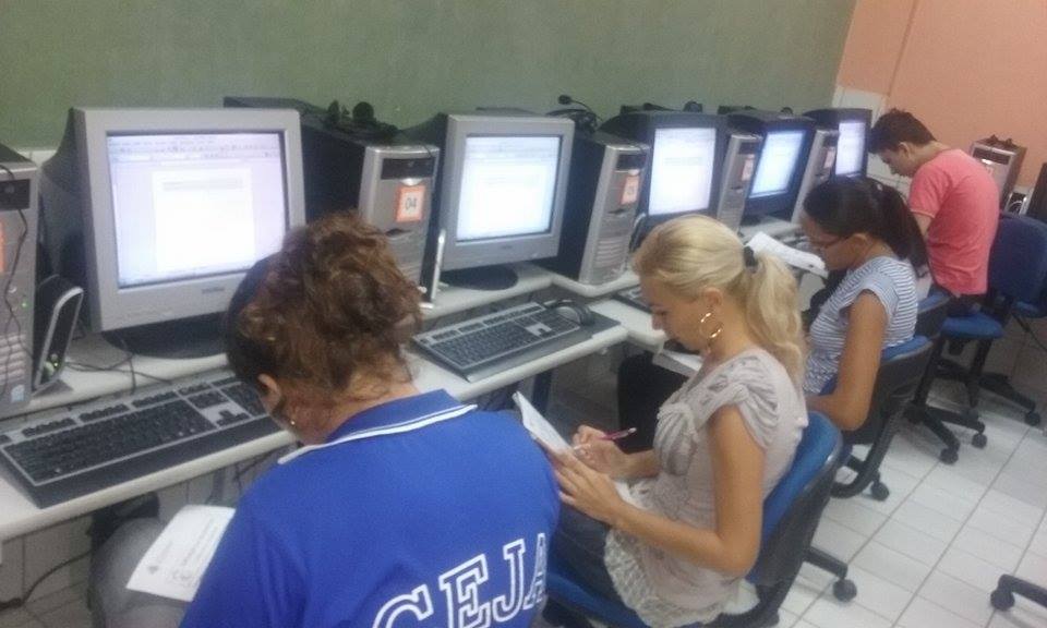 Laboratório de Informática do CEJA inicia Projeto EJA – Informática Básica