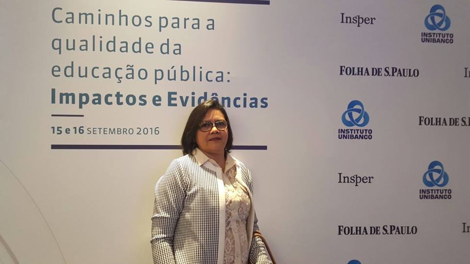 Diretora da Escola Fenelon participa de Seminário Internacional de Educação