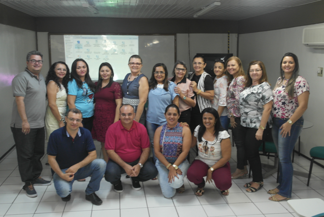 CREDE 14 realiza Formação de Comissões Coordenadoras e Equipe Técnica do PME