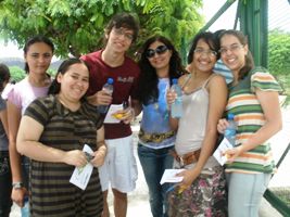 Escola Profissional Monsenhor Odorico de Andrade mobiliza equipe para recepcionar seus alunos durante o ENEM 2011