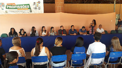 EEM Ana Noronha realiza a Feira das Profissões – JOVEM DE FUTURO 3ª Geração.