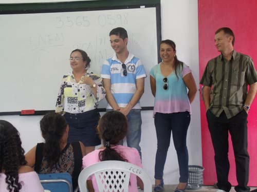 Liceu de Acopiara realiza encontro da família na Escola
