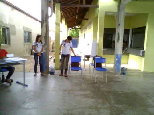 Escola Luíza Távora realiza eleições para o Grêmio Estudantil