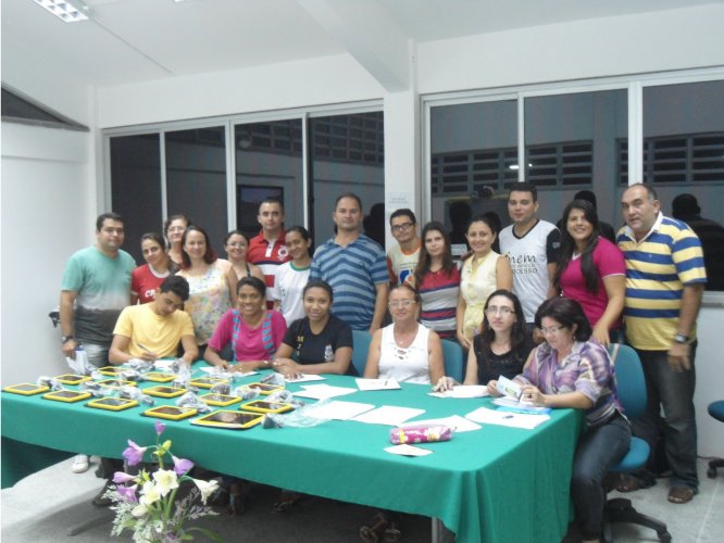 Entrega dos Tablets na EEM Filgueiras Lima