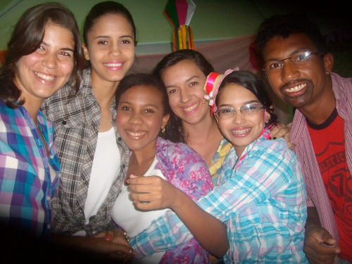 EEM Luiza Távora realiza o “Arraiá do Luiza”
