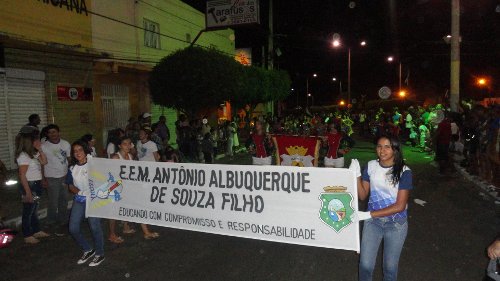 Desfile Cívico – EEM Prof. Antonio Albuquerque