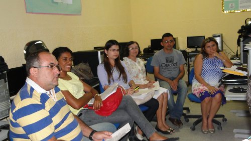CEDEA/CREDE 16 realiza encontro para estudar documentos norteadores do ProEMI/Jovem de Futuro