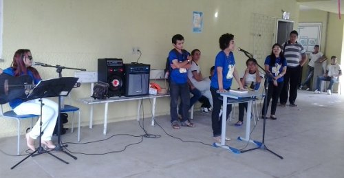 EEM Filgueiras Lima Recebe Equipe do SESC em Evento Comemorativo ao Dia da Poesia