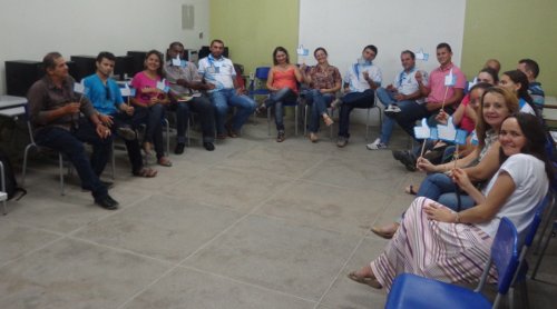 EEM Filgueiras Lima seleciona orientadores de estudo