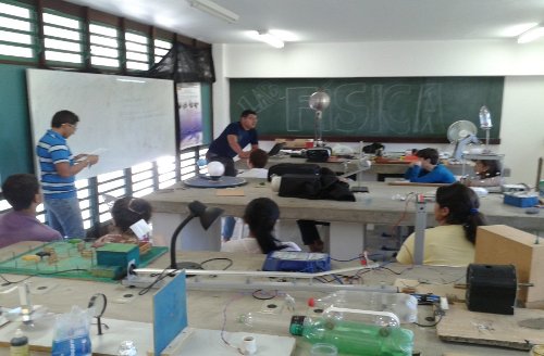 PIBID de Física no Liceu de Acopiara