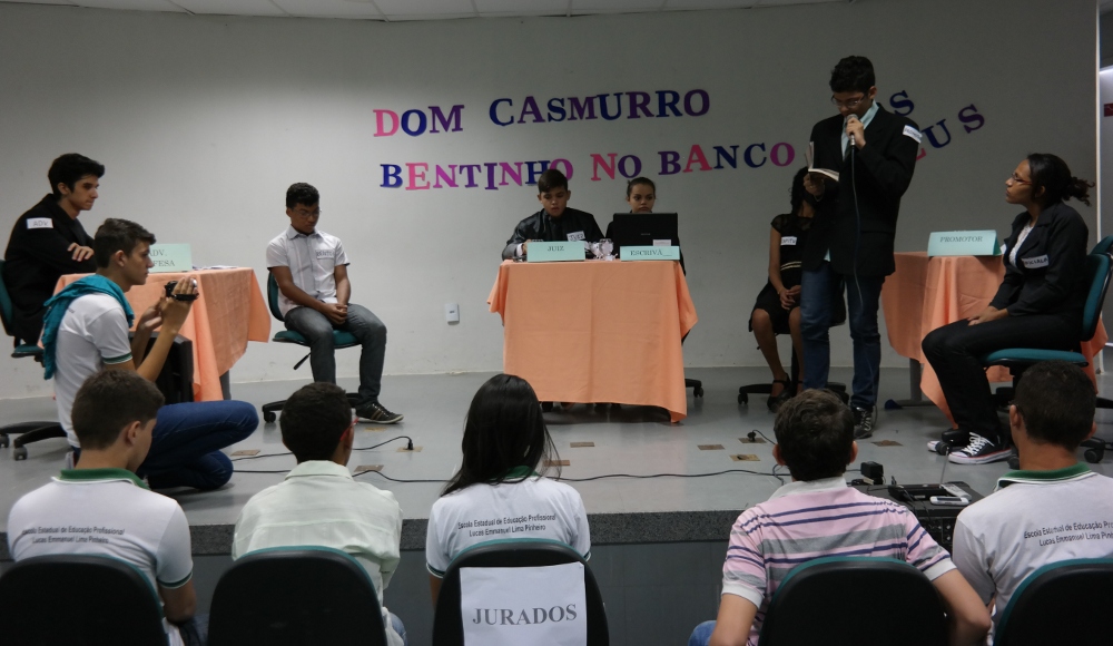 EEEP Lucas Emmanuel – DOM CASMURRO: Bentinho no banco dos réus!