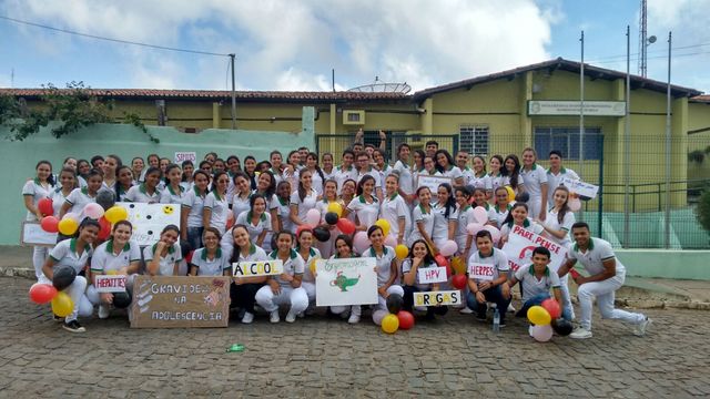 A EEEP Alfredo Nunes de Melo participa da Blitz Educativa