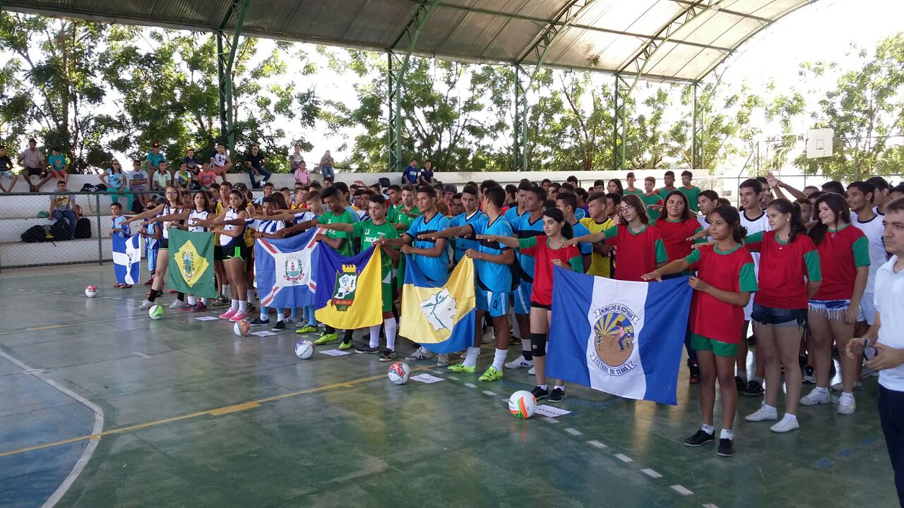 CREDE 16 sedia fase regional dos jogos escolares 2016