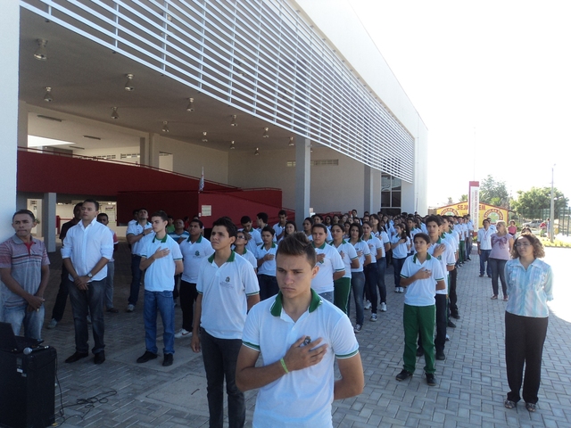 EEEP DEPUTADO JOSÉ WALFRIDO MONTEIRO – 17ª CREDE COMEMORA O DIA DA PÁTRIA