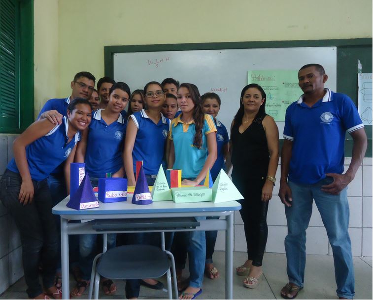 A Escola Alda Férrer A. Dutra – CREDE 17, organizou a realização de  seminários de aprofundamento do conteúdo de de Matemática para o SPAECE, com a finalidade de melhorar os índices de desempenho dos alunos.