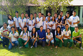 EEEP PROF GUSTAVO AUGUSTO LIMA-LAVRAS-CE, ENTREGA MEDALHAS DA OLIMPIADA INTERNACIONAL DE MATEMÁTICA  À 21 ALUNOS, E TAMBÉM PARABENIZARAM OS TRÊS ALUNOS AGRACIADOS COM MENSÃO HONROSA DA OBMEP 2015.