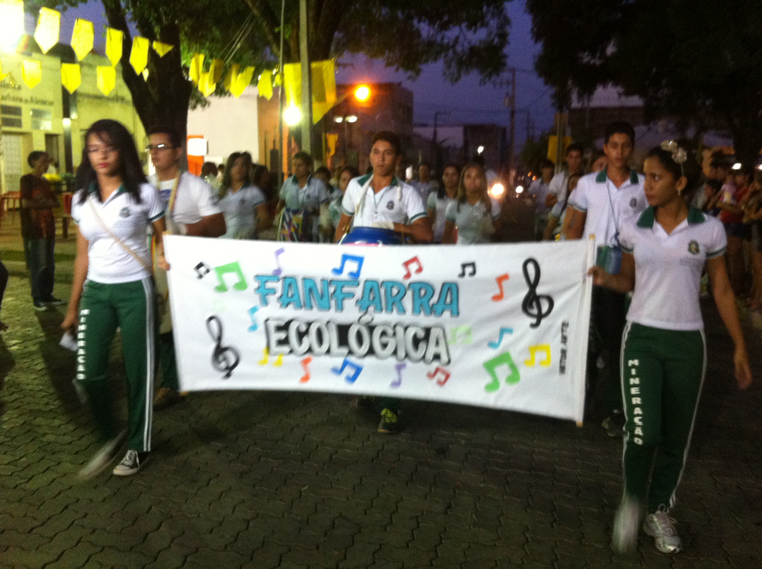 Crede 18 realiza Festival de Fanfarras