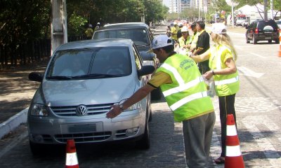 SEMANA SANTA 2011: DETRAN-CE vai Atuar com 300 Agentes na Fiscaliza��o nas Rodovias Estaduais