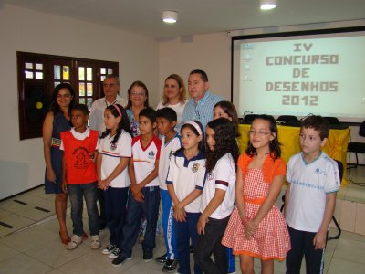 Escola de Trânsito premia desenhos de alunos de escolas públicas e privadas