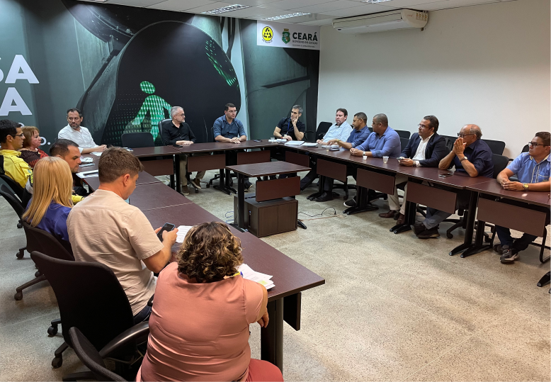 Detran-CE sedia reunião institucional para debater estratégias em fiscalização de táxis intermunicipais
