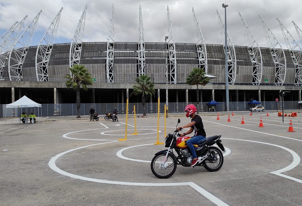2ª edição do mutirão de serviços do Detran-CE acontece neste sábado (23) no estacionamento da Arena Castelão