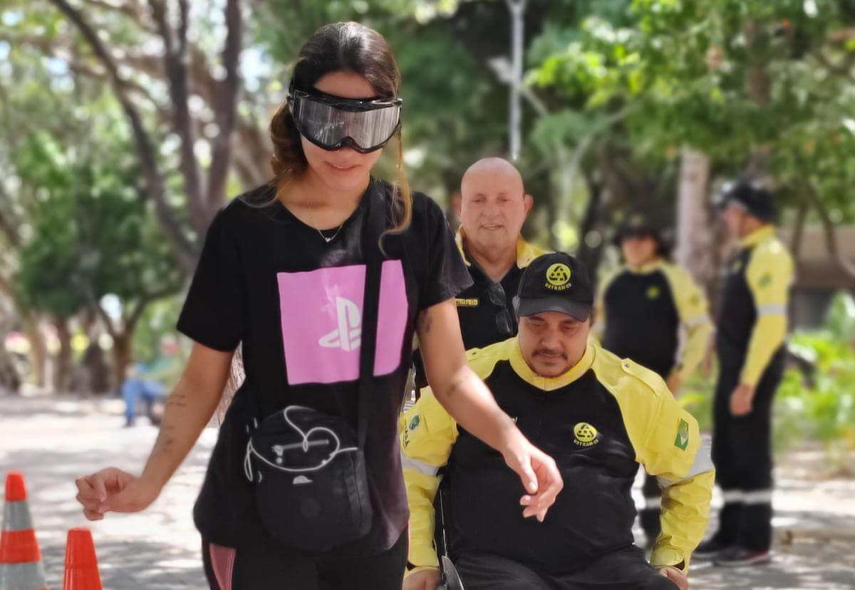 Detran-CE realiza blitz educativa e oficina alusiva à Lei Seca em Fortaleza