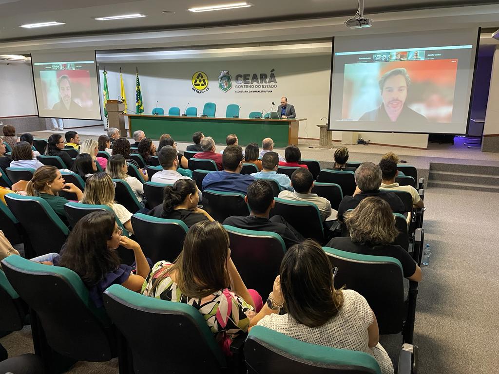 Servidores e colaboradores do Detran-CE assistiram à palestra sobre Lei Geral de Proteção de Dados (LGPD)