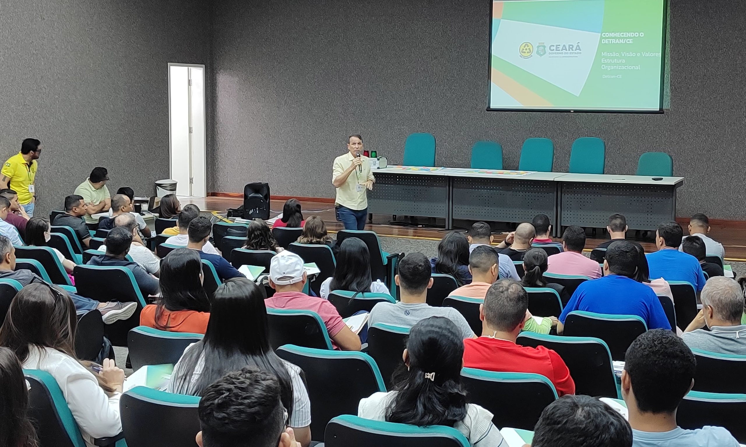 Detran-CE inicia curso de formação para novos servidores do órgão