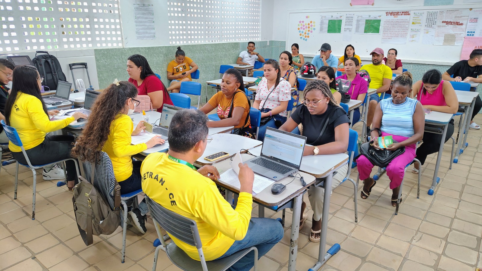 Detran realiza atendimentos da CNH Popular em seis municípios nos dias 26 e 27 de abril