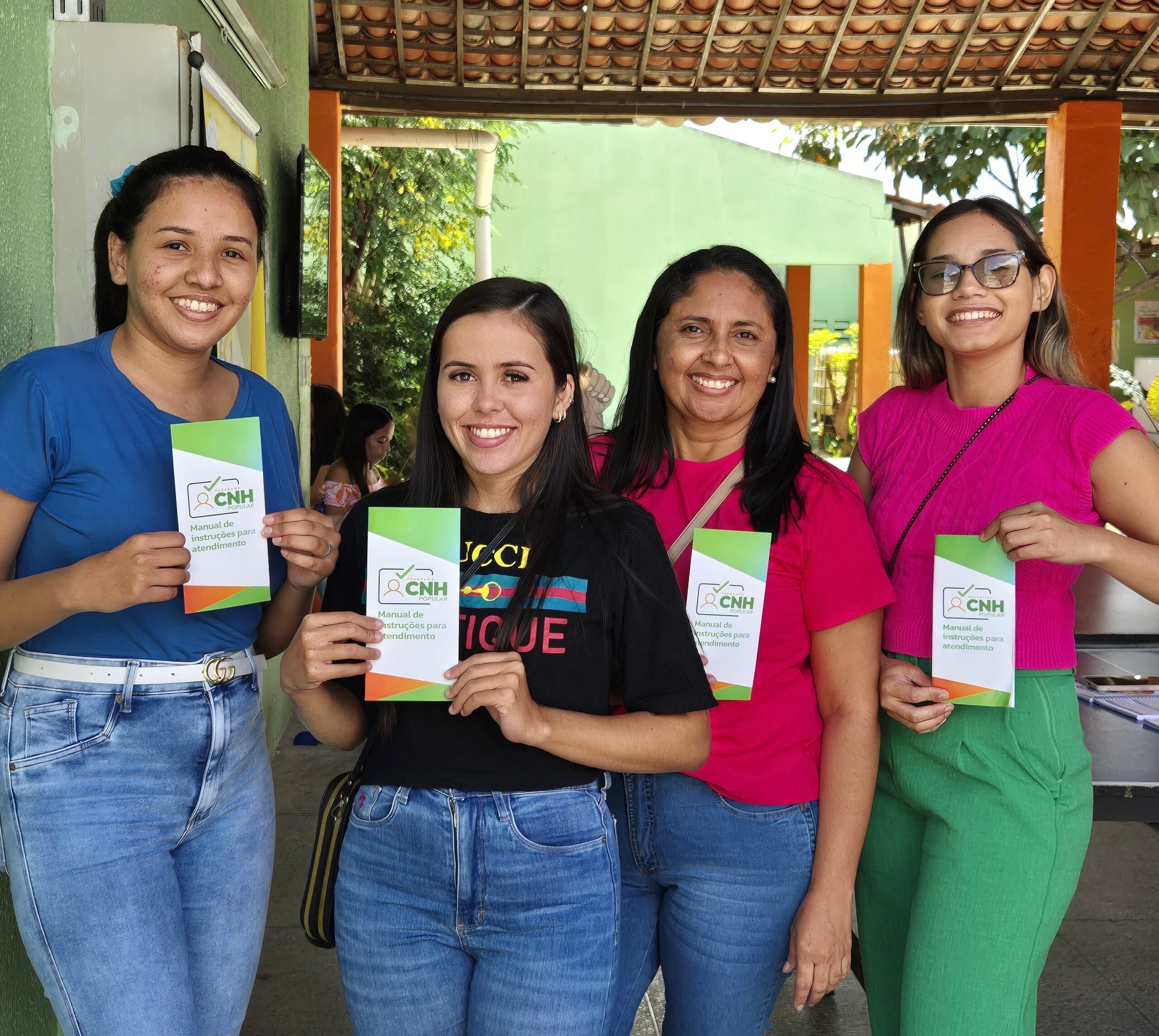 Detran-CE atende candidatos da CNH Popular em Aracati, Quixadá, Iguatu, Morada Nova, Russas, Jaguaribe e Maranguape a partir desta segunda (26)