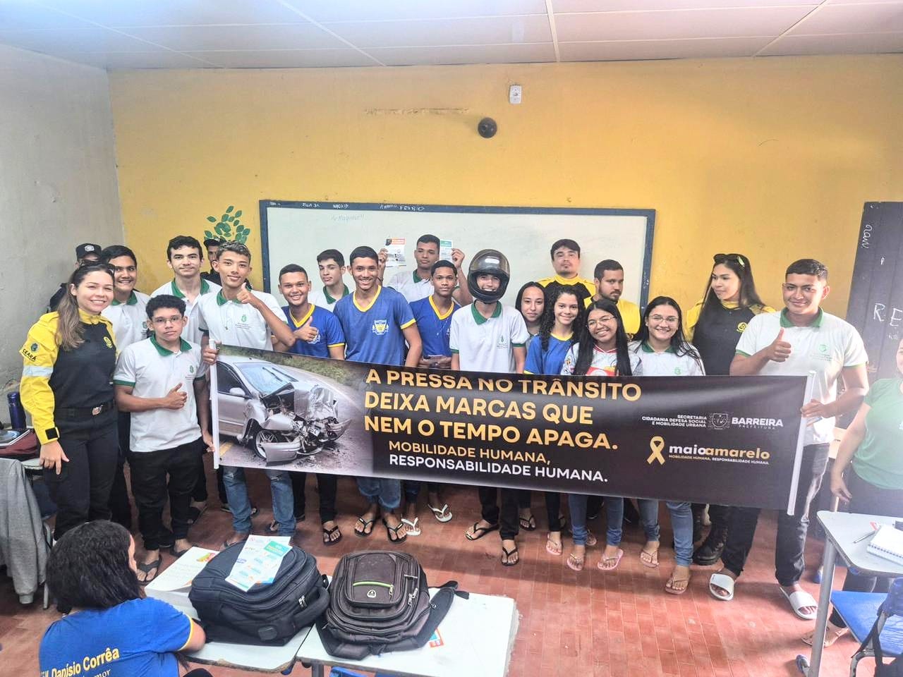 Detran-CE realiza ações do Maio Amarelo nos municípios de Camocim e Barreira