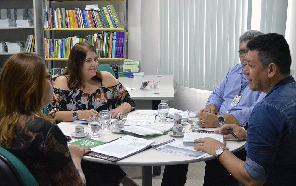 Coordenador pedagógico da EGPCE participa de reunião sobre capacitações do Siconv-Federal