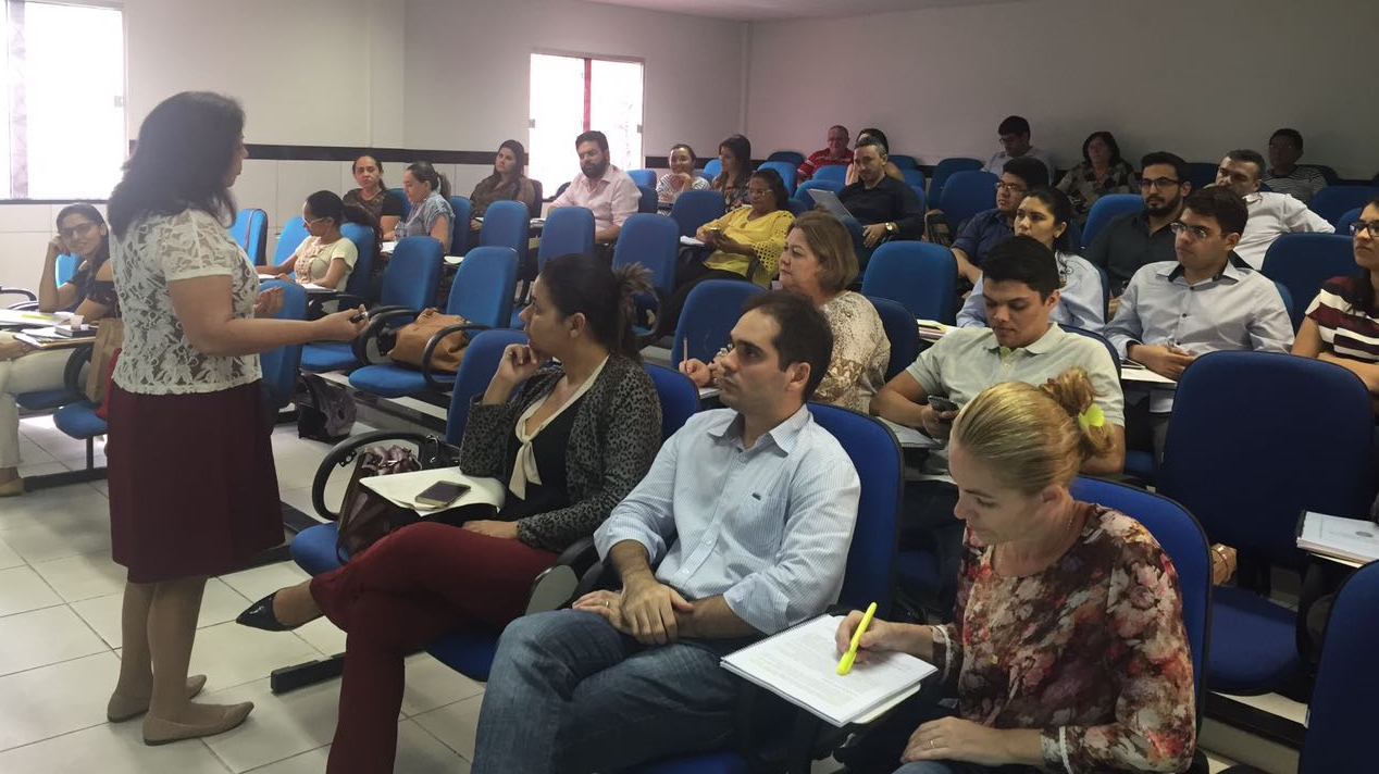 EGPCE realiza capacitação para servidores municipais de Sobral e da UVA