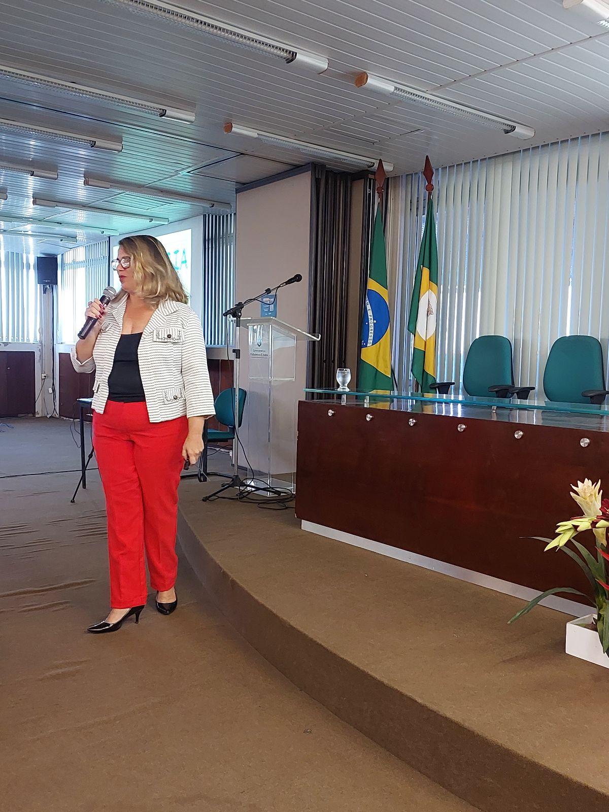 EGPCE participa de Seminário Pilares com palestra sobre Gestão por Competência