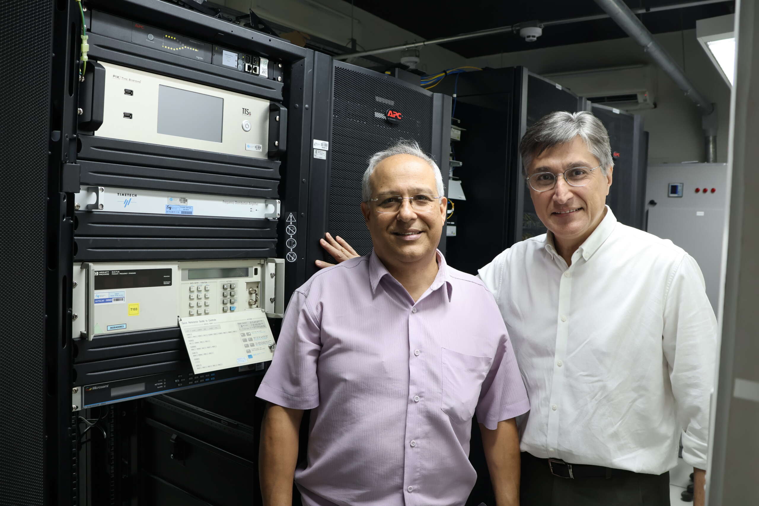 Relógio atômico de césio do datacenter da Etice conclui configuração na quarta-feira (3)