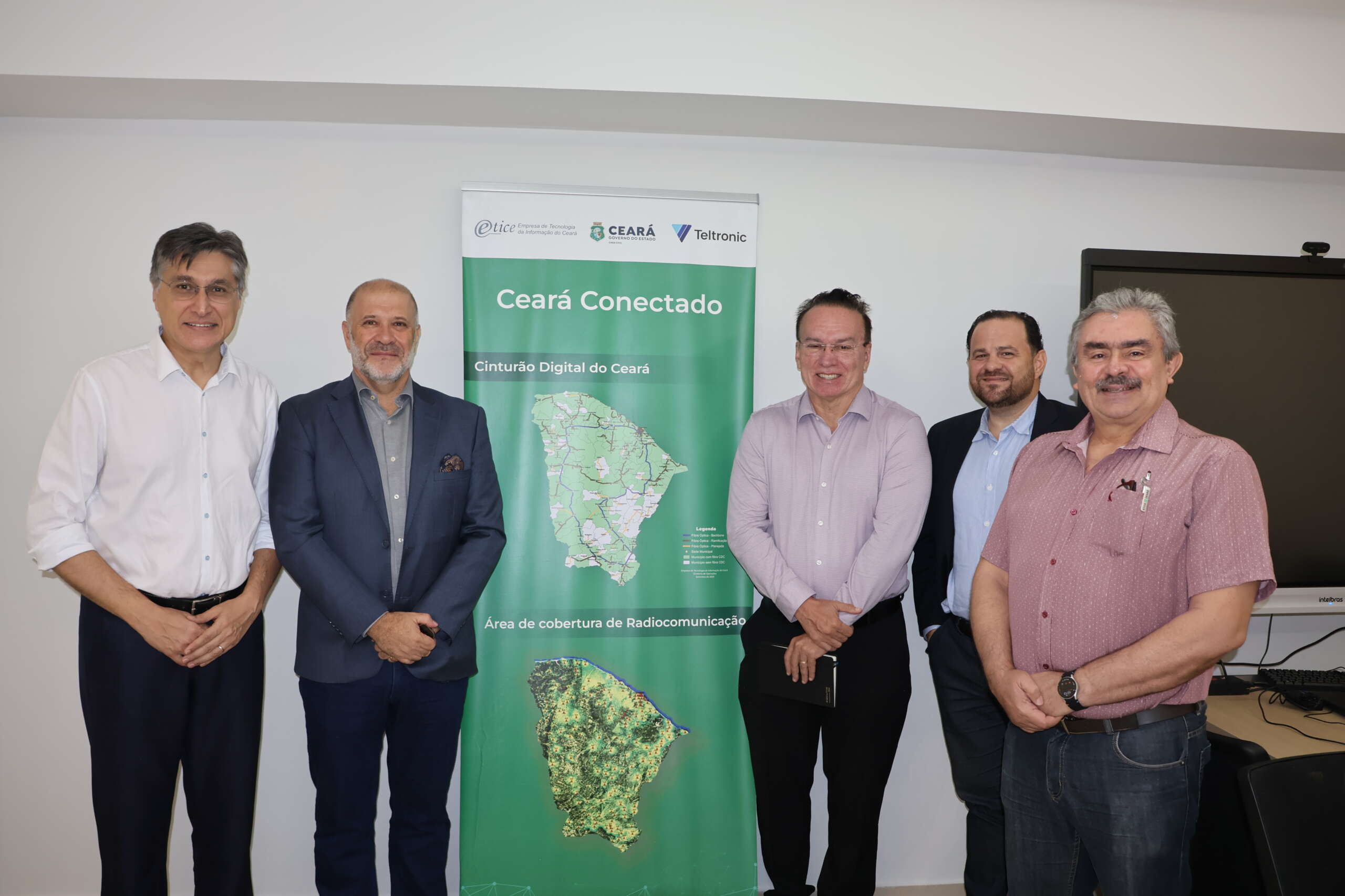 Presidente da Telebras realiza visita institucional à Etice
