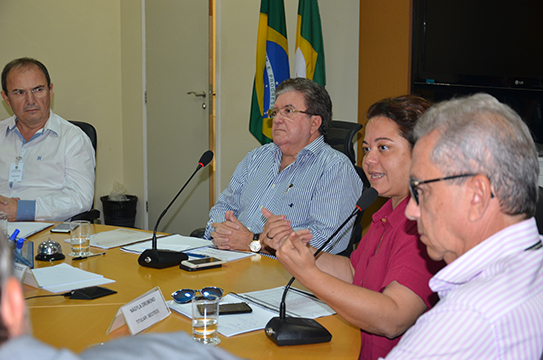 Fecop debate oportunidades para crianças e jovens
