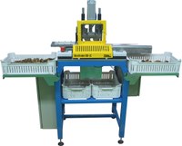 Embrapa apresenta novo equipamento para abrir castanha de caju na Frutal 2009