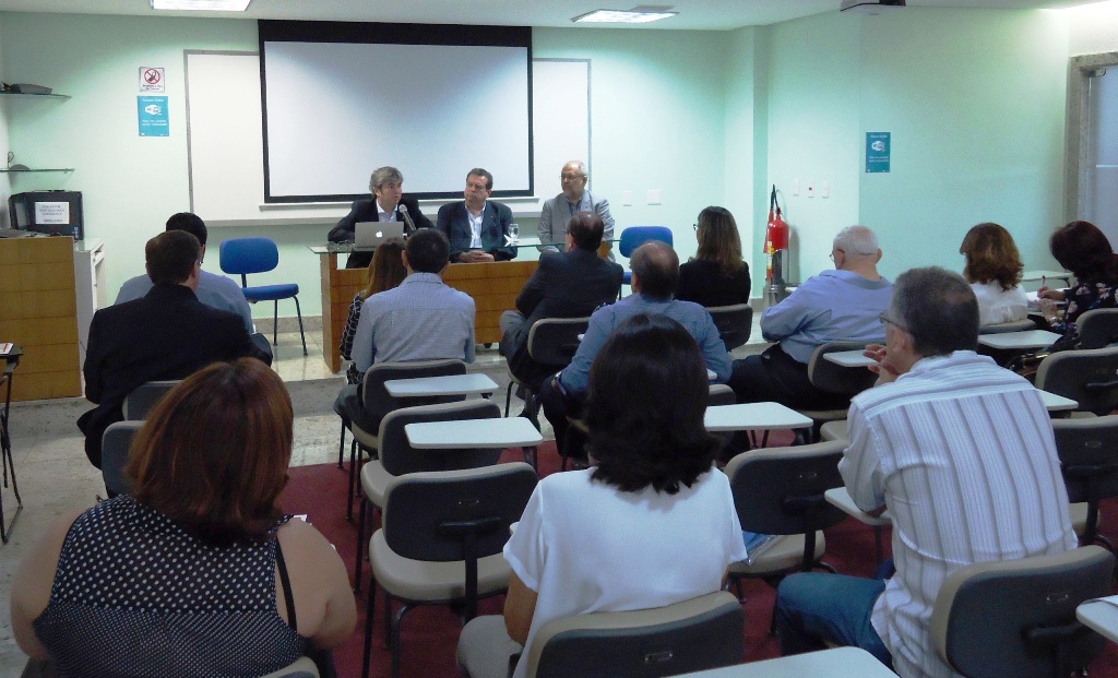 Workshop promovido por Funcap e TCE debate gestão de contas em ciência, tecnologia e inovação