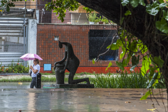 Ceará tem fim de semana chuvoso; previsão é de mais precipitações nos próximos dias