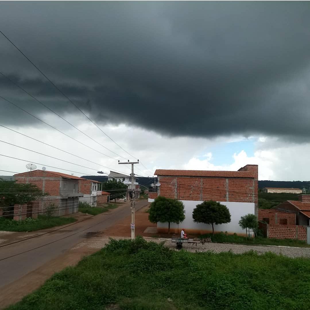 Crato, na região do Cariri, registra chuva de 120 milímetros