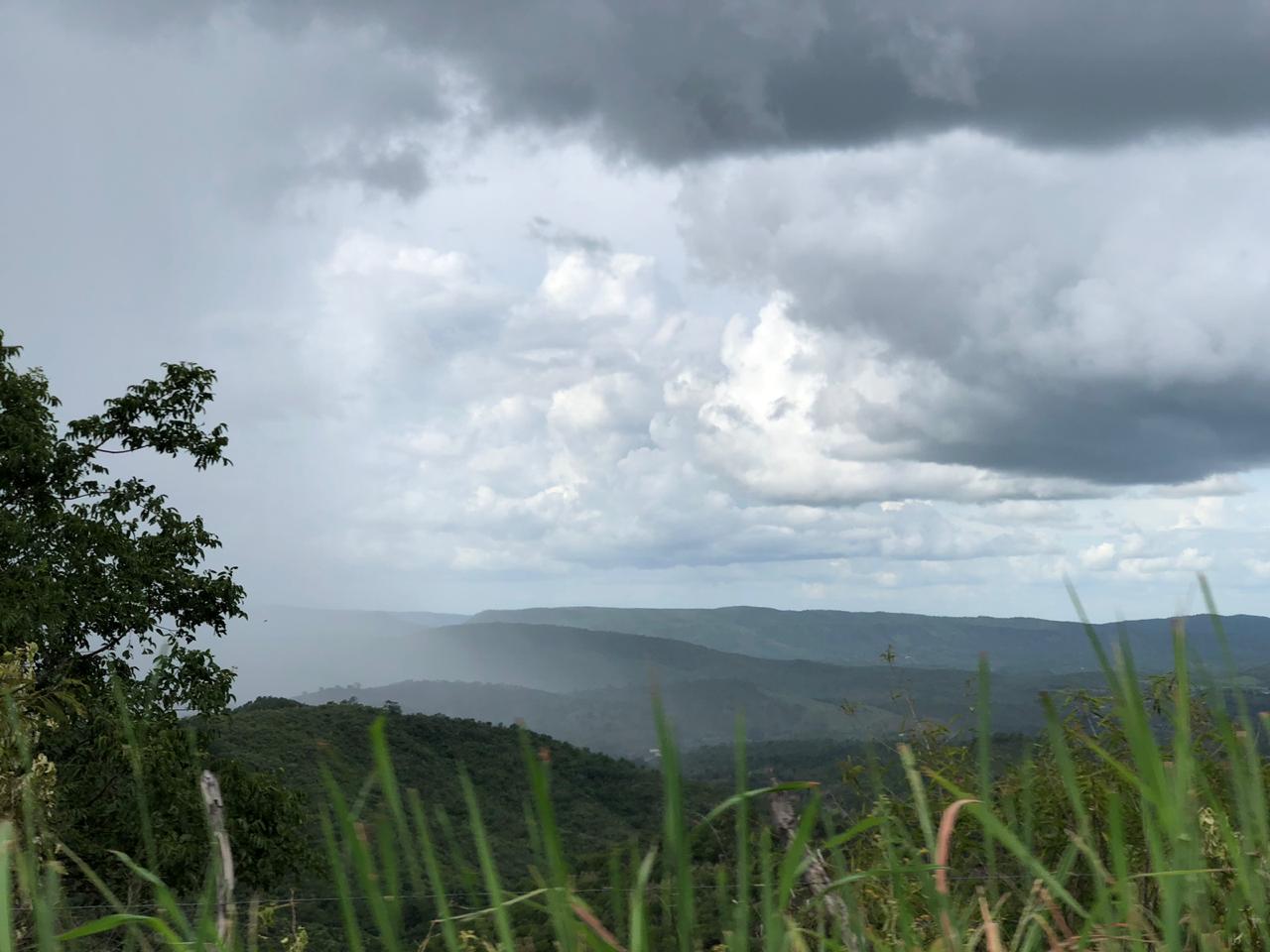 Chove em mais de 150 municípios do Ceará; Abaiara, no Cariri, registra 102 mm