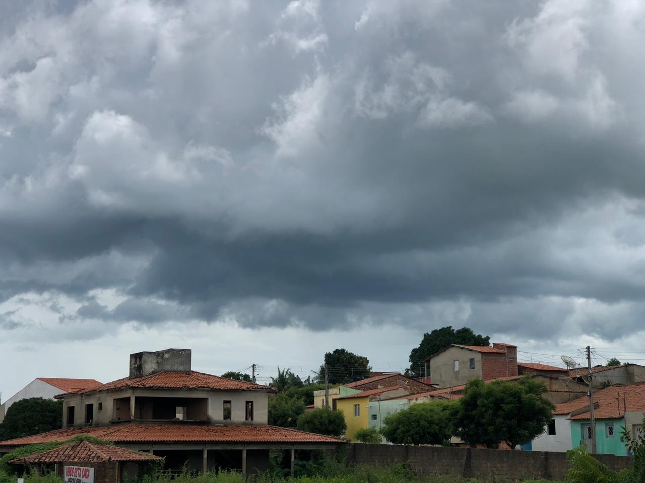 Lavras da Mangabeira tem chuva de 181 milímetros, seu maior registro de 2019