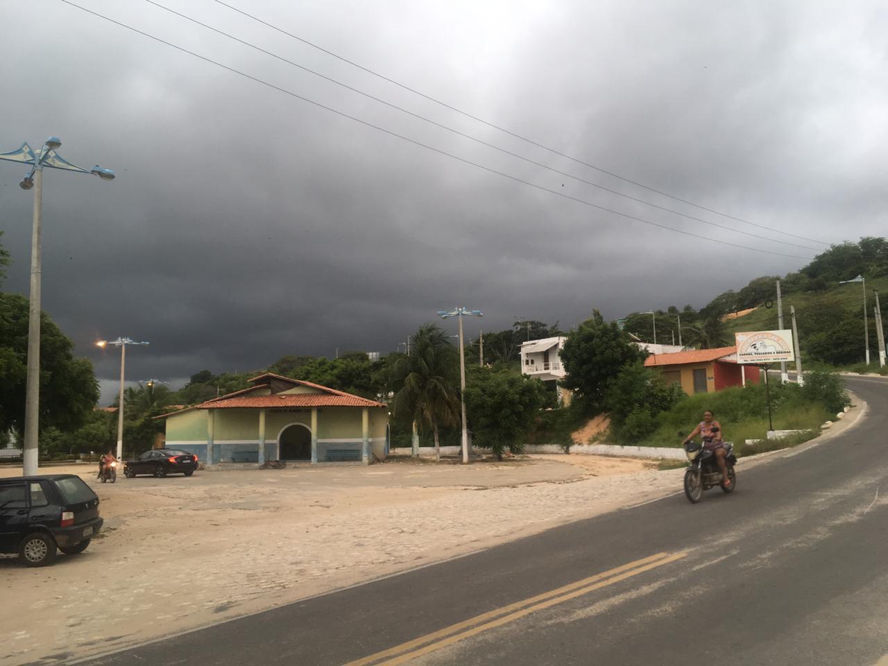 Chove em mais de 100 municípios do Ceará entre quinta (11) e sexta-feira (12)