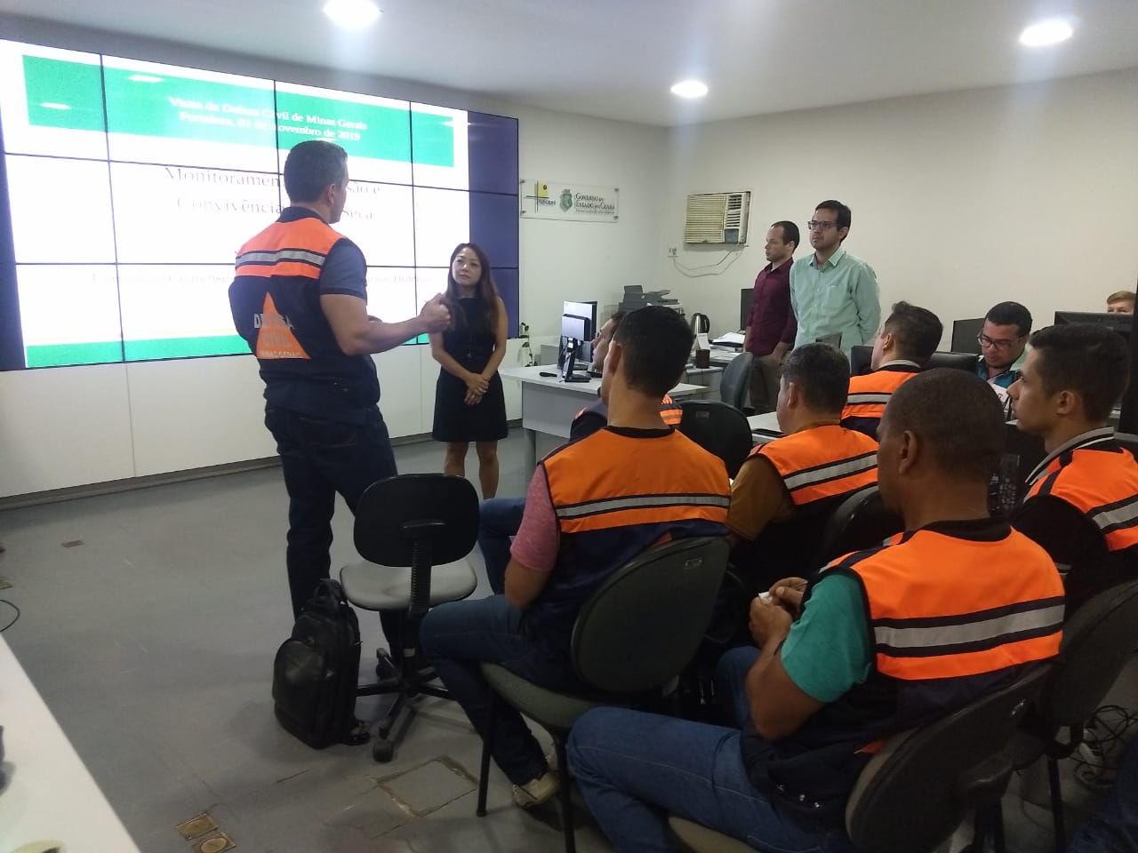 Defesa Civil de MG discute estratégias de monitoramento e previsão na Funceme