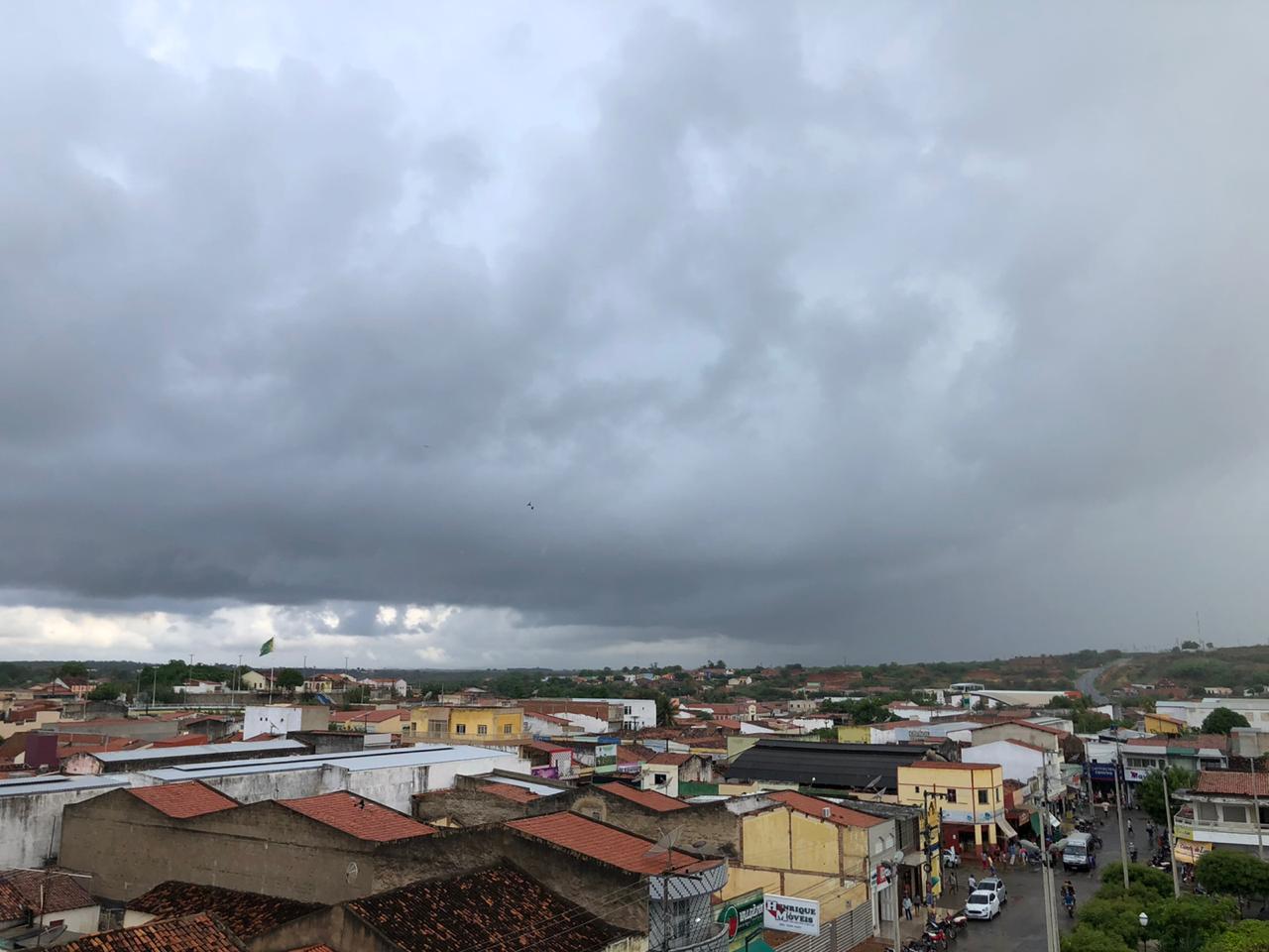 Noroeste do Ceará deve concentrar maiores chuvas até esta sexta-feira