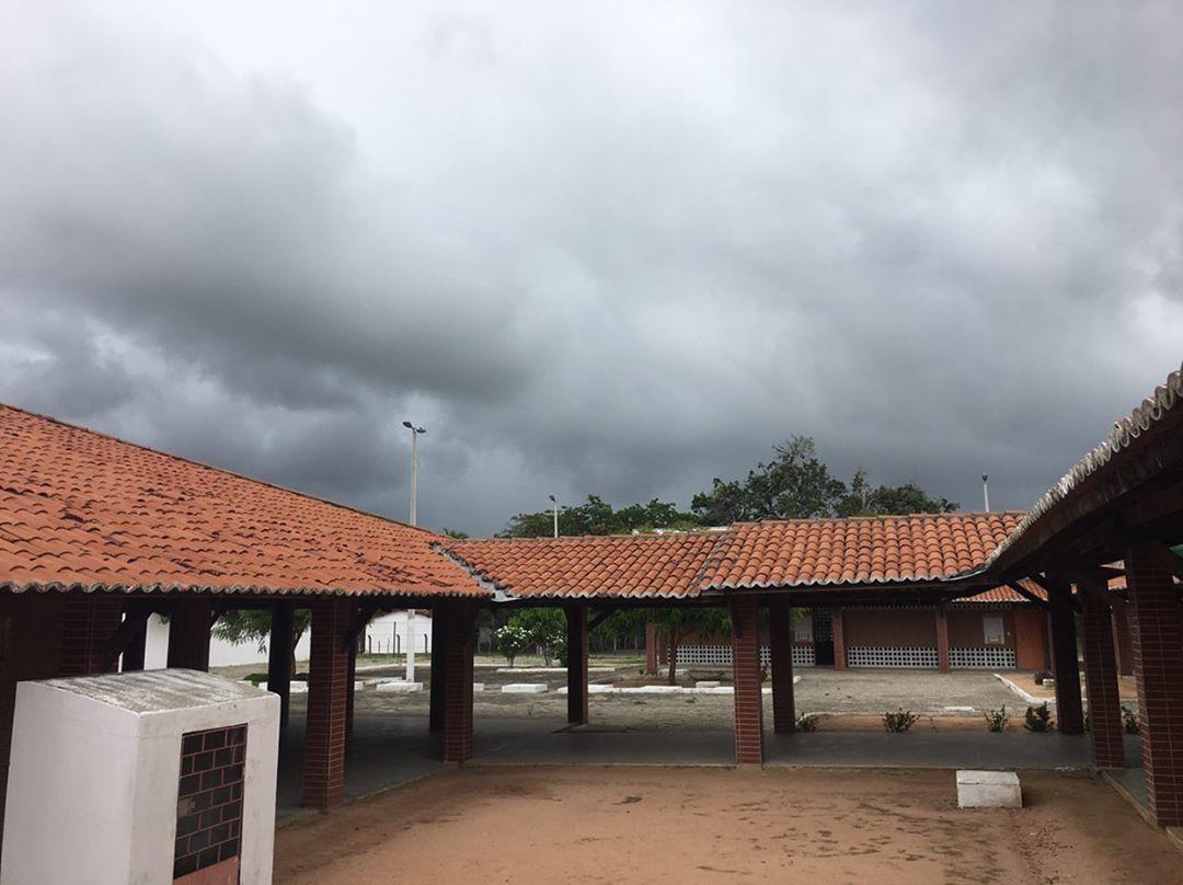 Com predomínio de nebulosidade variável, Ceará deve apresentar chuvas isoladas até esta quarta em determinadas regiões
